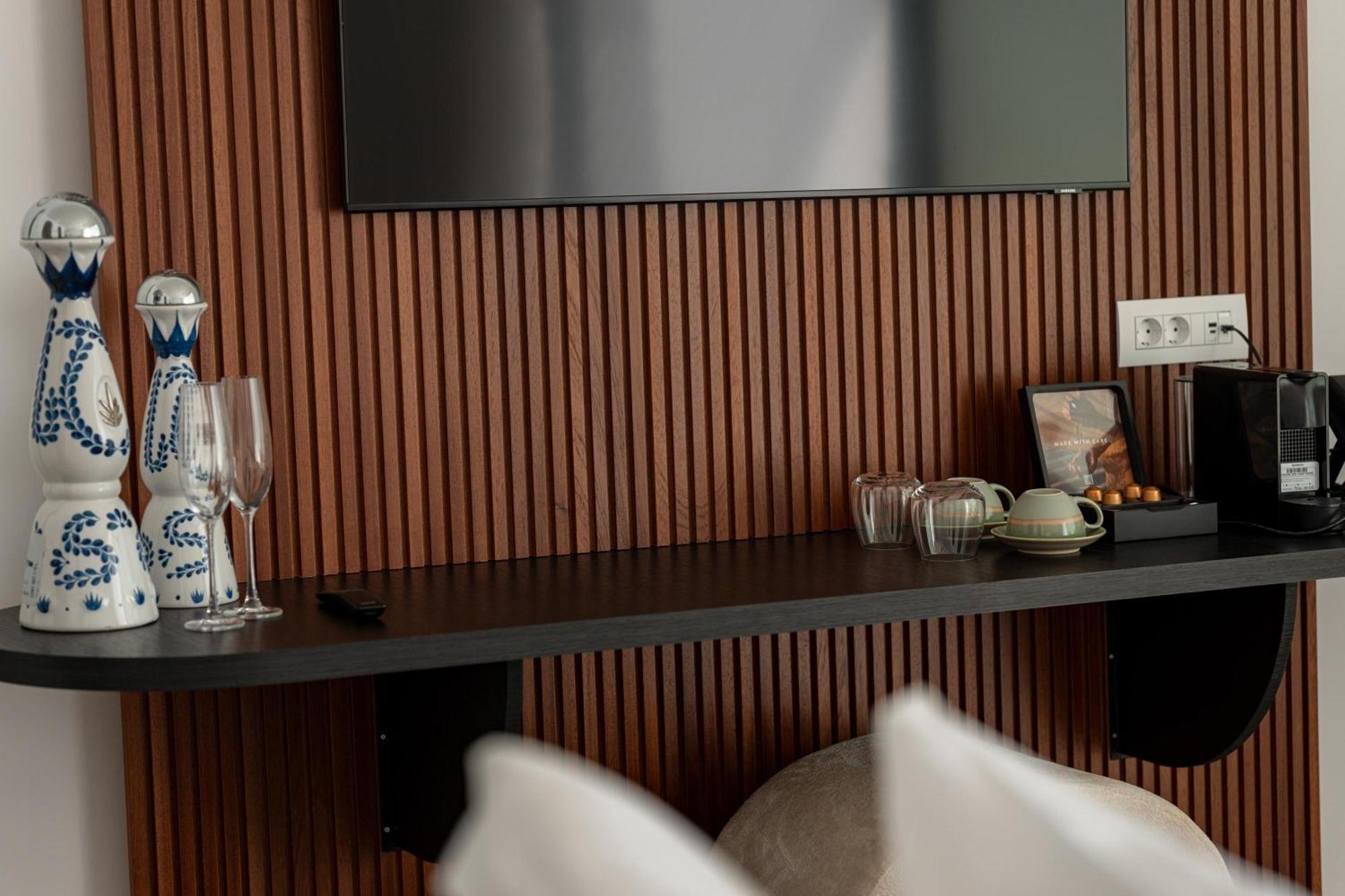 Muse Of Mykonos Luxury Suites Mykonos Town Extérieur photo